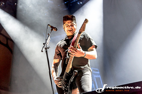 mit "dead silence" auf tour - Fotos: Billy Talent und Anti Flag live in der Festhalle Frankfurt 